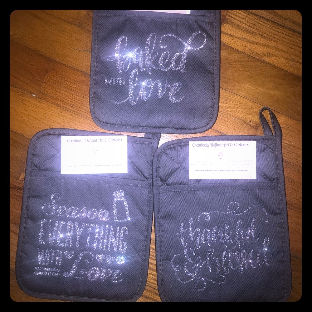 Custom bling neoprene pot holder. Cute! Great gift